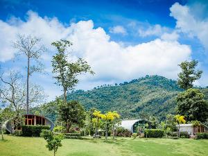The Banyan Leaf Resort, Ratchaburi
