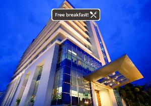 Hotel Santika Makassar, Makassar