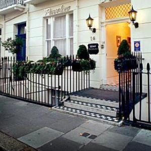 Piccolino Hyde Park Hotel