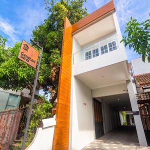 Cendhani Raras Residence