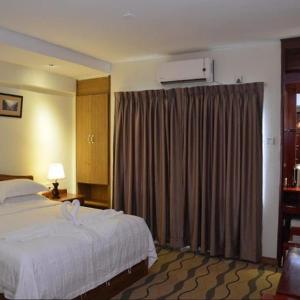 City Star Hotel