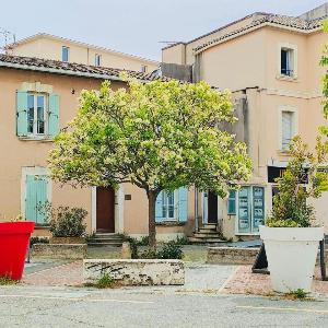 Apartment-NO elevator-Free private parking-Self check in !! Appartement-PAS ascenseur-Parking privé gratuit-Arrivée autonome!!