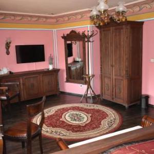 Family Hotel at Renaissance Square