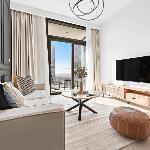 Silkhaus Chic 1BDR Near Burj Khalifa with Balcony Dubai