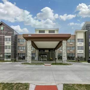 MainStay Suites Milwaukee/Franklin