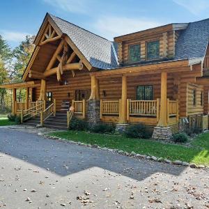Osprey Lake Cabin home