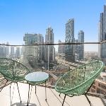 Silkhaus Upscale 1BR by Burj Khalifa with Balcony