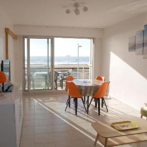 Appartement rénové 1 chambre superbe vue mer proche plage - FR-1-323-319