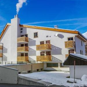 Studio Club House 17