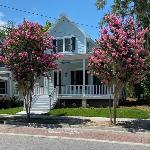 Newly Listed Duke St Cottage - Downtown Beaufort