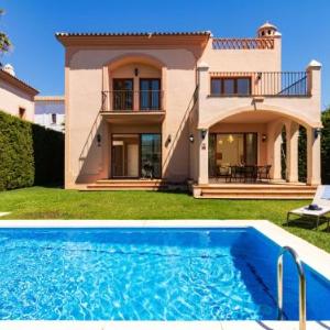 Holiday Home Villa Resina Golf