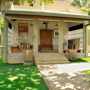 Kottan-on-Sea by The Serendipity Collection