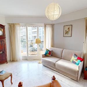Spacieux 3P avec balcon et parking à Menton - FR-1-196-347