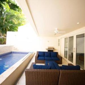 Private Villa with Pool Limegrove St James Near Beach