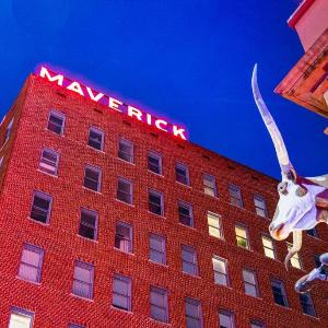 The Maverick powered by Placemakr