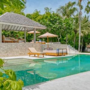 Villa Venice - 2000m2 Garden right behind beach