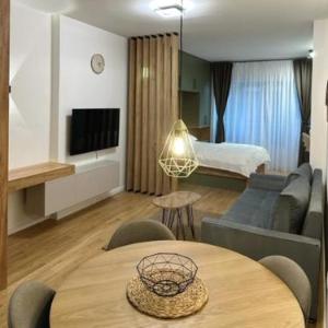 Nanda Studio Apartment - Free Private Parking