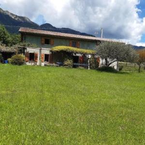 Rustic Cottage in Crespano del Grappa