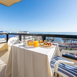 797 HOLIDAY RENTALS - Apartamento en Aloha con vista al Mar