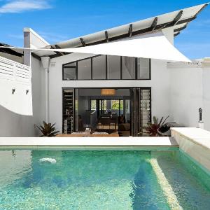 2 Luna Noosa - Spacious Retreat in Elevated Location
