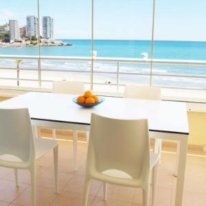 ApartUP Spectacular Beach View