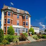 Guest houses in Llanwddyn 