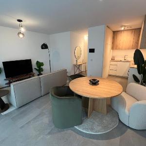 Luxurious 1-BR Apt in Gasperich Luxembourg