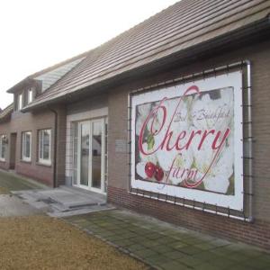 B&B Cherryfarm