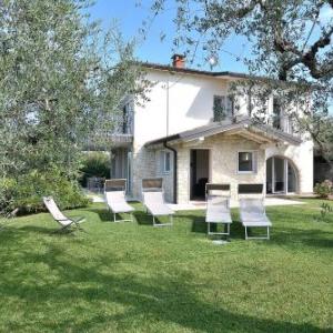 Villa Lisi With Pool