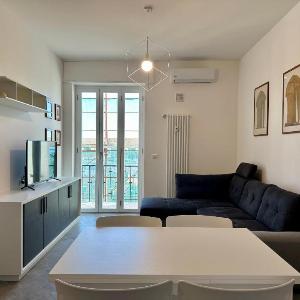Casa Maestrale - Elegante con Balcone Vista Mare