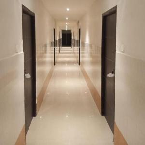 Treebo Aishwarya Grand - 4 Km From Promenade Beach