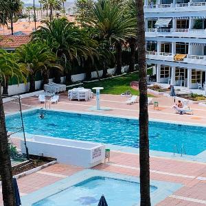 Teneguia-Yumbo Apartamentos