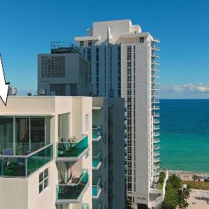 LUXURY PENTHOUSE ON THE BEACH 3/3 OCEANFRONT CONDO