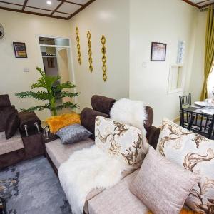 La Citronnelle Entire 3-Bedroom Holiday Home Lovingly Furnished in Naalya Kampala