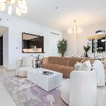 ON OFF HH-Downtown- Gorgeous ultra luxurious 3BR &MAID Dubai 