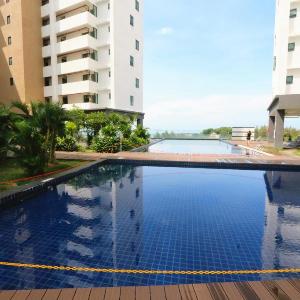 PD D'Wharf Seaview & Sunset Suite 3 (Up to 6 Pax)