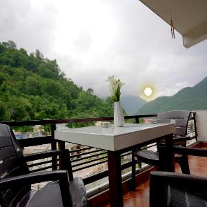 Tapovan Apartments
