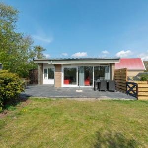 Holiday home on car-free park Garnekuul