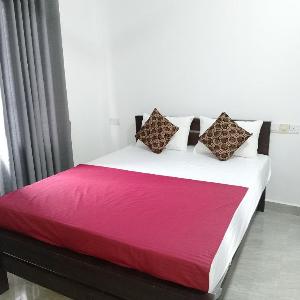 Laxsume Guest House Nilaveli