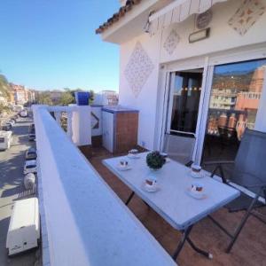 ATICO CON TERRAZA EN EL CENTRO Albert Villas