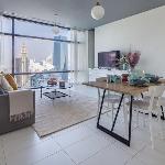 Luxe 1BR Residence with Stunning Cityscape in DIFC Dubai 