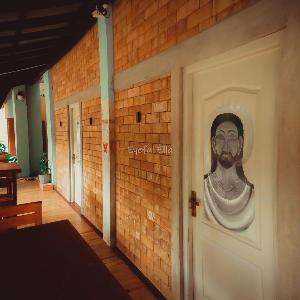 Eyeful Ella Hostel