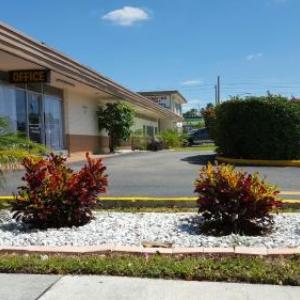 Parkway Inn Airport Motel hotel in Miami Springs