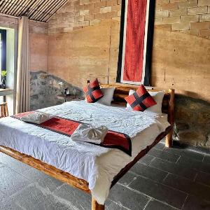 Sapaxa Spring Garden Ecolodge