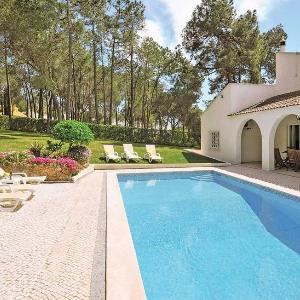 Villa Holly