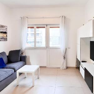 MIKLAT Sheinkin Street Bright with Balcony by FeelHome