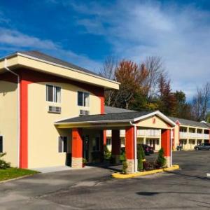 Hotels Near Bethel Woods Center For The Arts Ny Bethel Woods Center For The Arts Hotels Super 8 By Wyndham Monticello