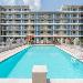 Rudee Inlet Hotels - Howard Johnson by Wyndham Virginia Beach At The Beach