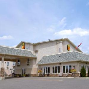 Super 8 by Wyndham Fort Frances