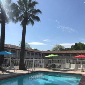 Travelodge by Wyndham Redding CA